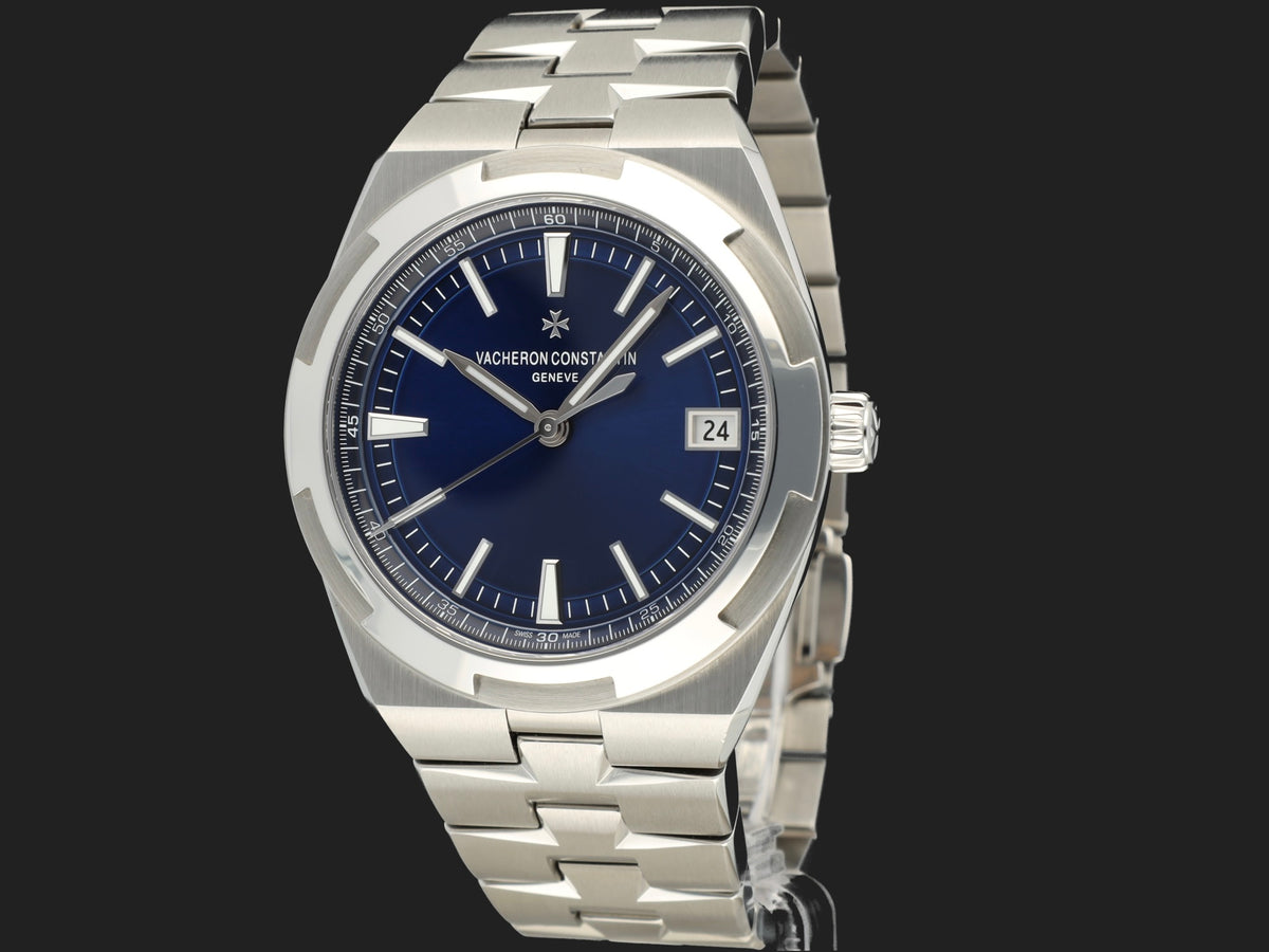 Vacheron Constantin Overseas Self-Winding Blue Dial 4500V  (1)