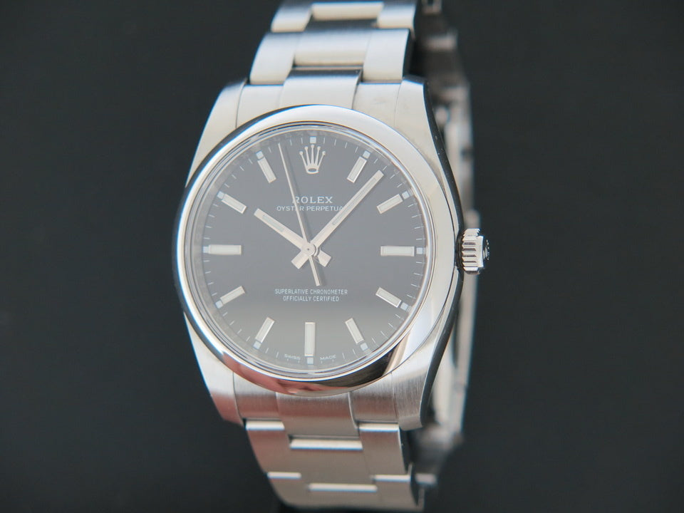Rolex Oyster Perpetual 34 Black Dial 114200 214270 (1)