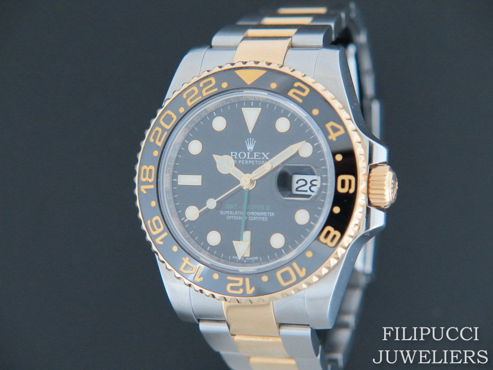 Rolex GMT Master II Gold/Steel 116713LN  (1)