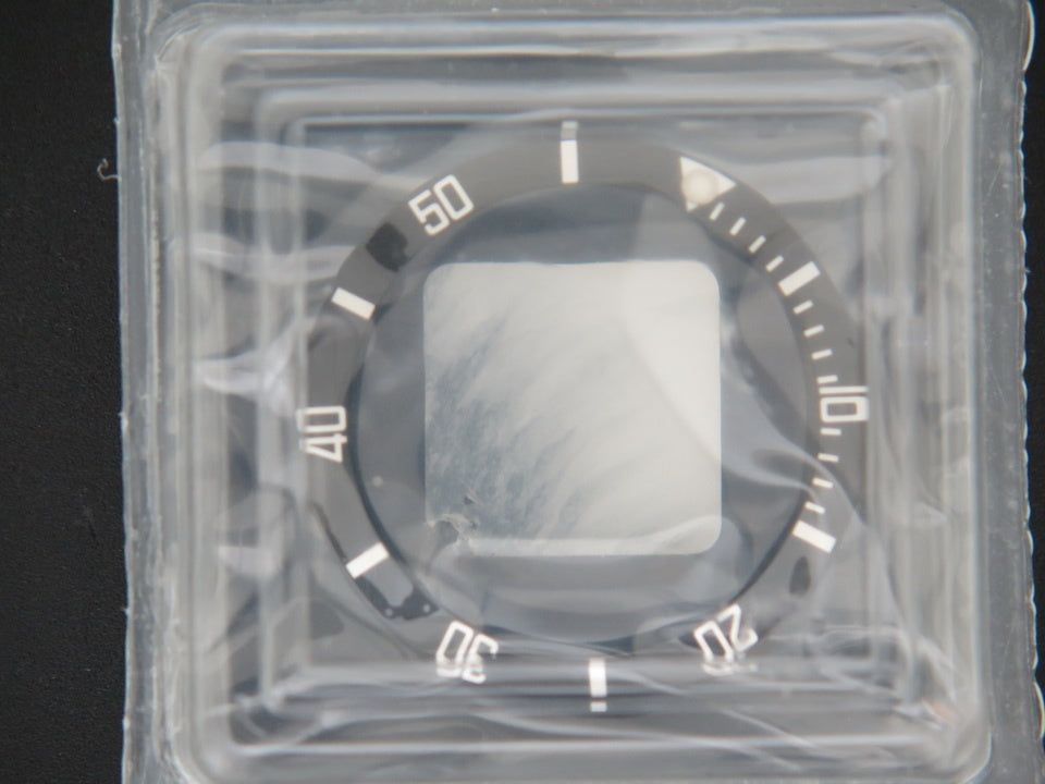 Rolex Submariner Bezel New (1)