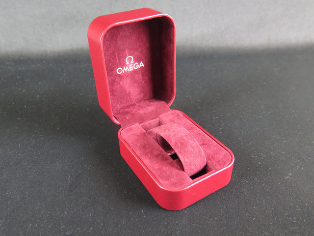 Omega Vintage Box