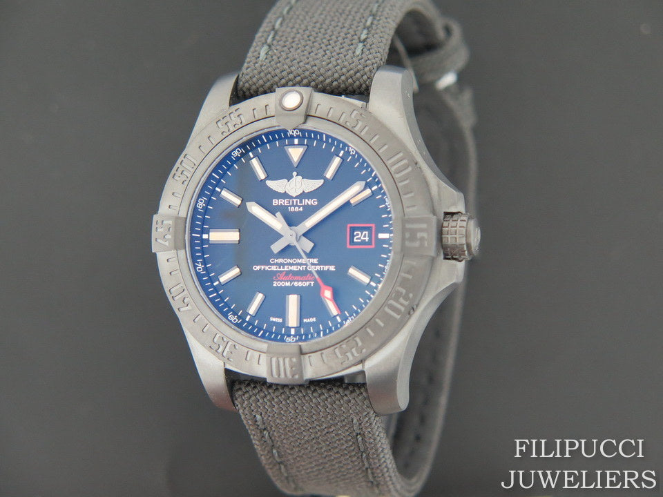 Breitling Avenger Blackbird 44 NEW (1)