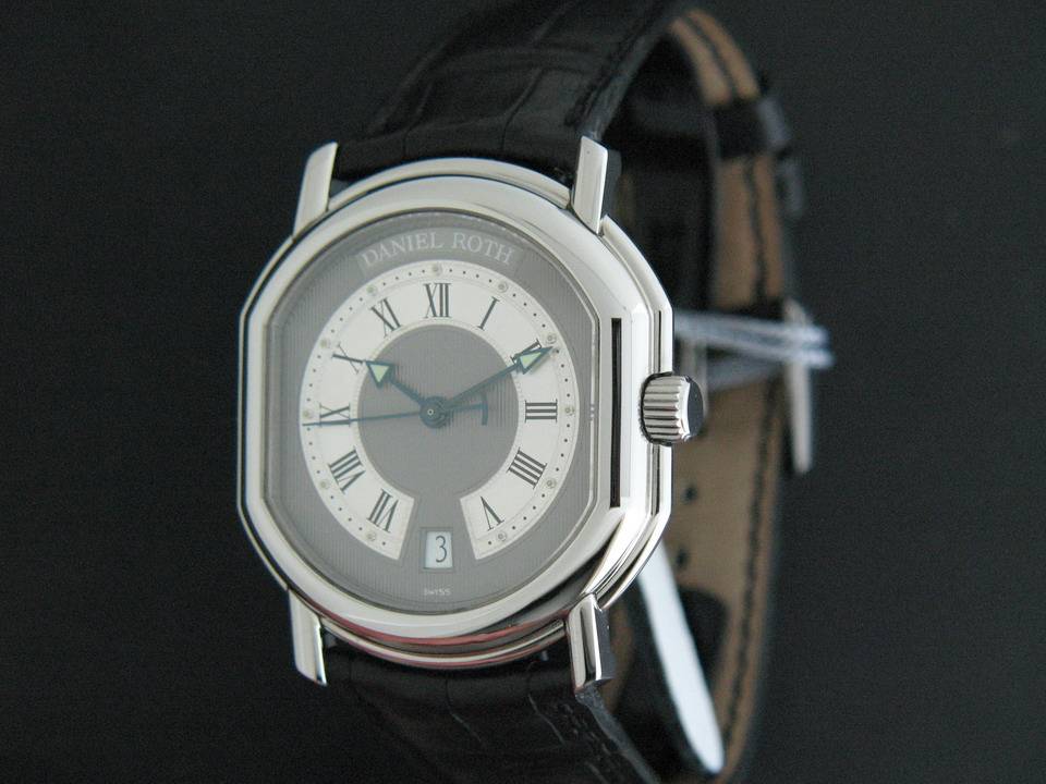 Rolex Sweep Second (1)
