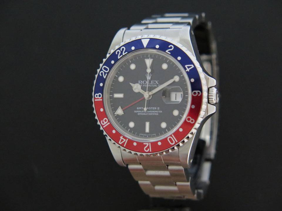 Rolex Oyster Perpertual Date GMT Master II (1)