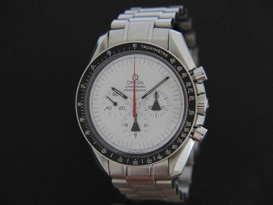 Omega Speedmaster Alaska Project Limited Edition (1)
