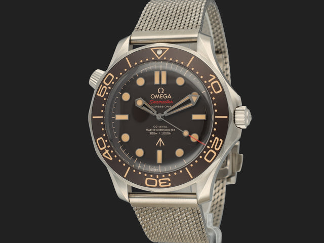 Omega Seamaster Diver 300M 007 Edition 210.90.42.20.01.001