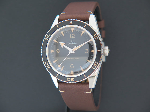 Omega Seamaster 300 Master Co-Axial NEW