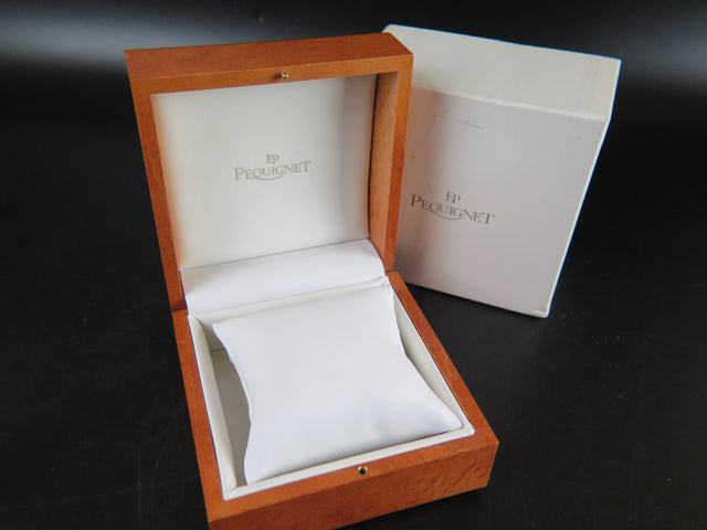 Pequignet Box