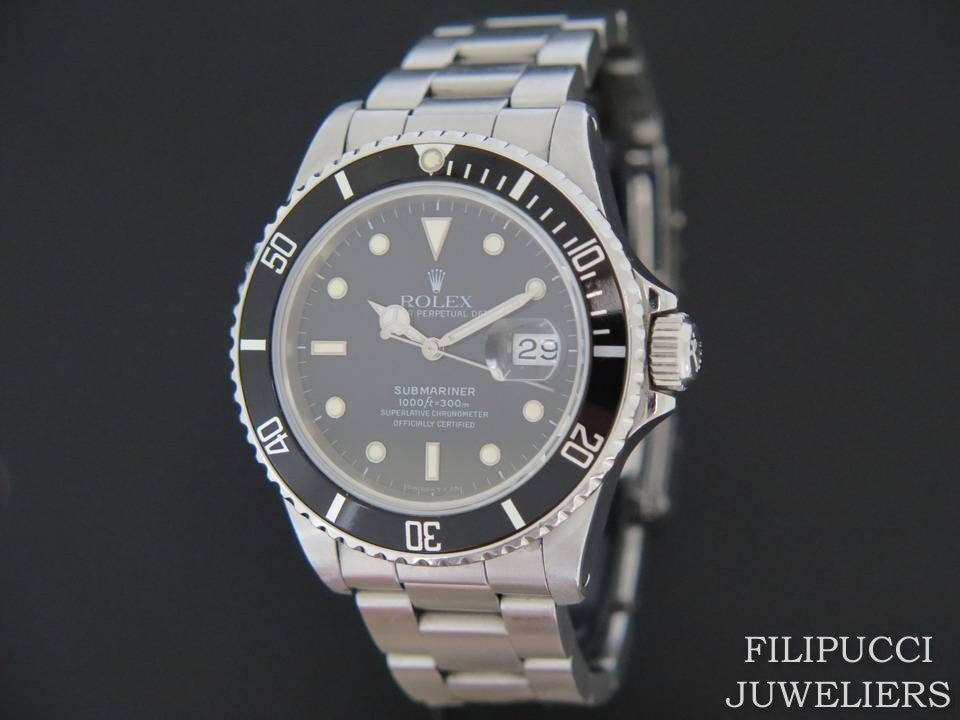 Rolex Submariner Date Transitional 16800 (1)
