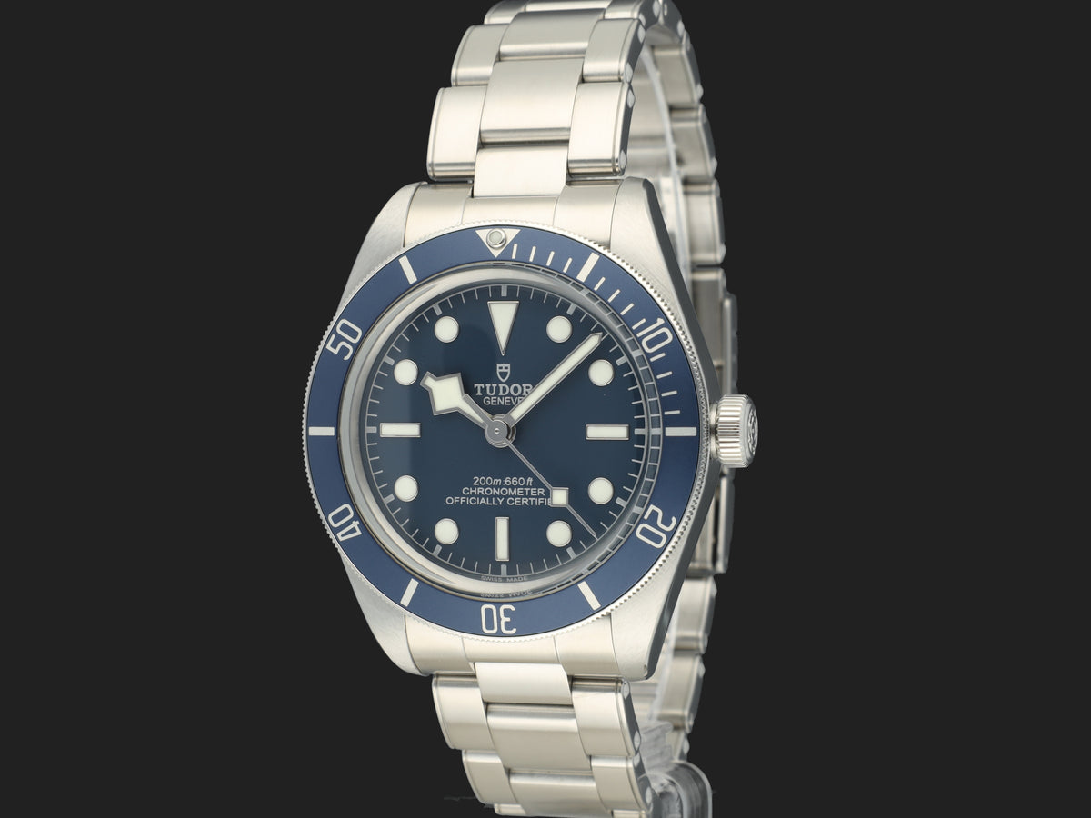 Tudor Black Bay 58 Blue 79030B (1)