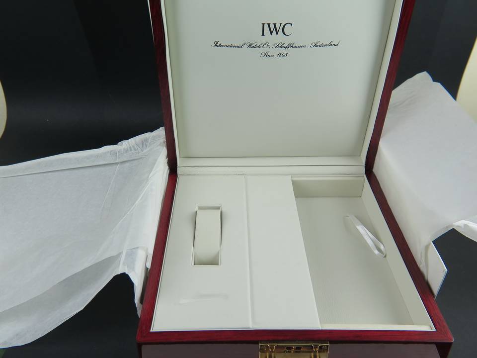 IWC Box NEW (1)