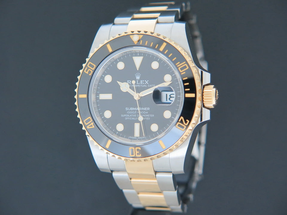 Rolex Submariner Date Gold/Steel  116613LN (1)
