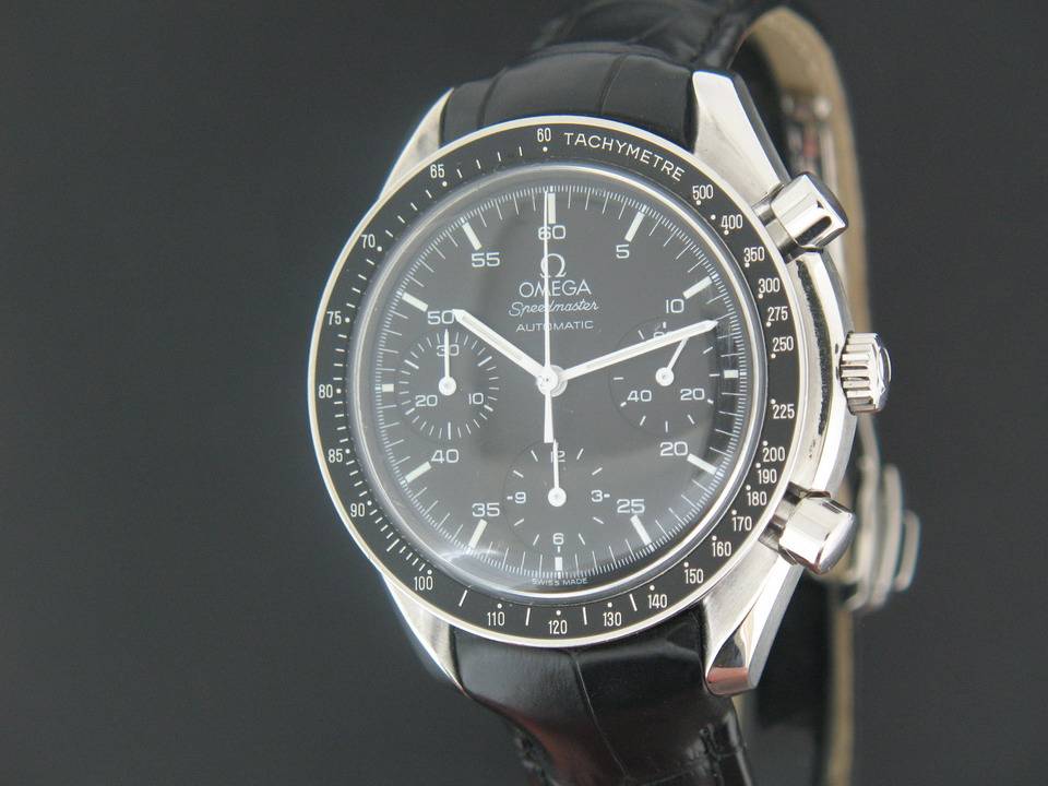 Omega Speedmaster Reduced Automatic (1)