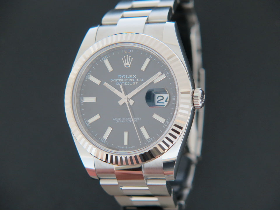 Rolex Datejust 41 Black Dial NEW 126334 (1)