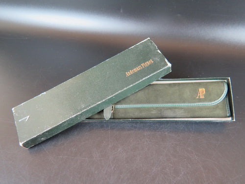 Audemars Piguet Suede Travel Pouch  (1)