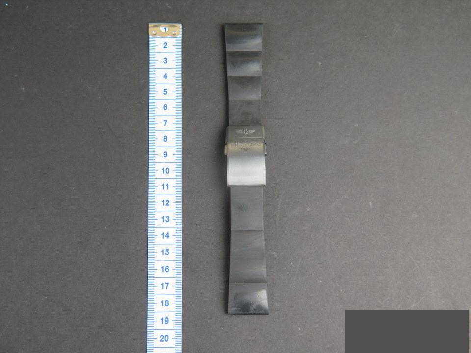 Breitling for Bentley Rubber Strap Blacksteel (1)