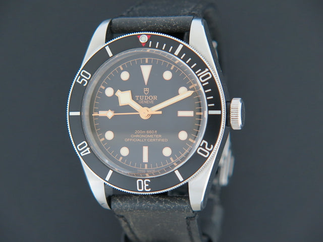 Tudor Heritage Black Bay