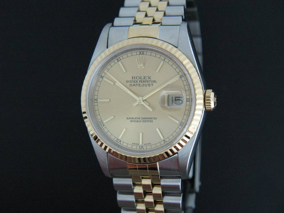 Rolex Oyster Perpetual Datejust (1)