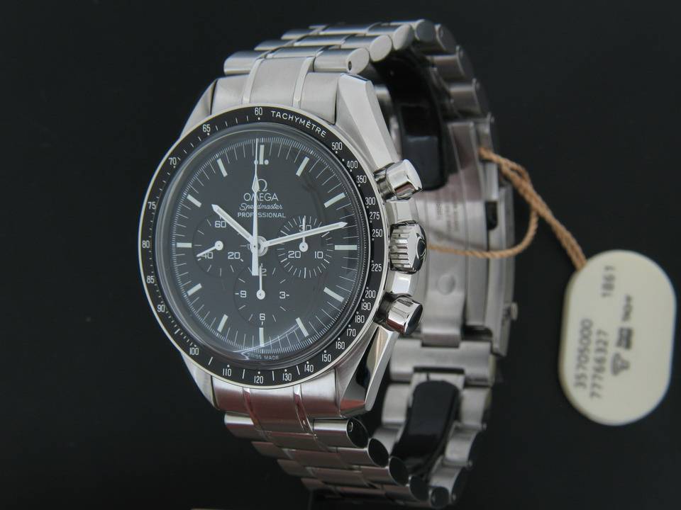 Omega Speedmaster Professional (1)