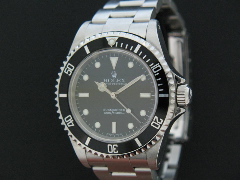 Rolex Oyster Perpetual Submariner (1)