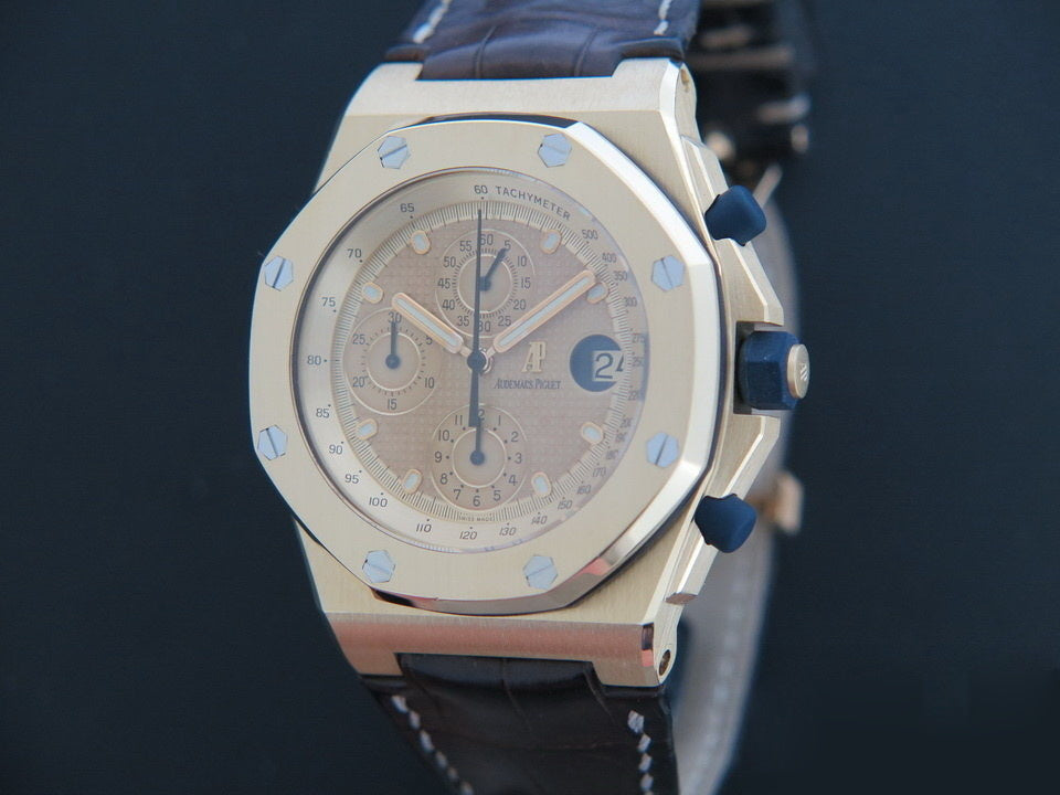 Audemars Piguet Royal Oak Offshore Yellow Gold 25770BA D-SERIES 18238 (1)