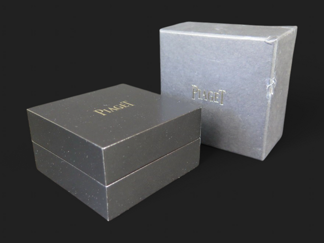 Piaget Necklace box
