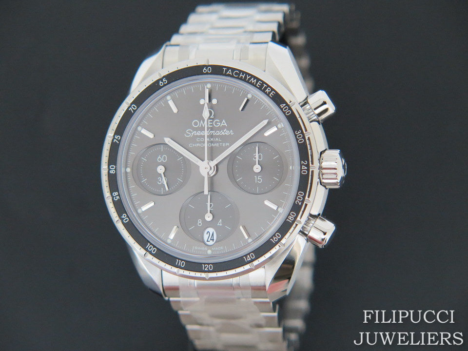 Omega Speedmaster 38 Co-Axial Chronograph  (1)