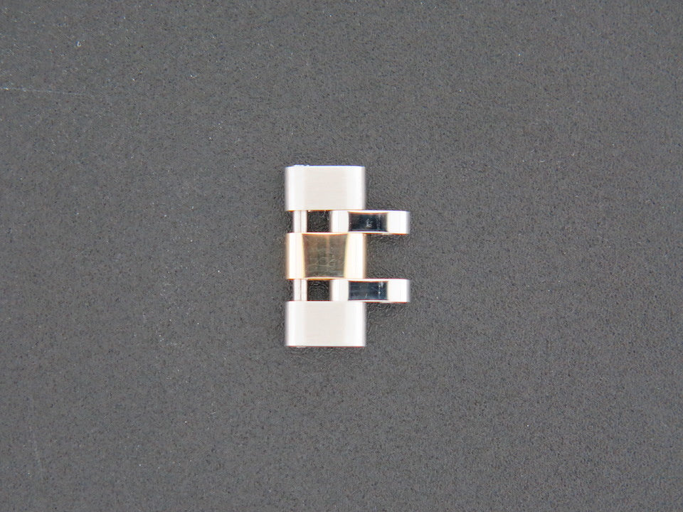 Tudor Steel/Gold Day + Date 15 MM Link (1)
