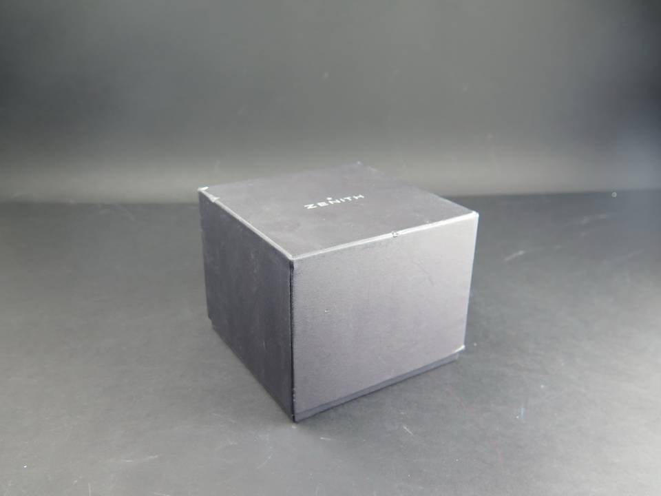 Zenith Box (1)