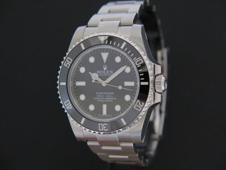 Rolex Oyster Perpetual Submariner (1)