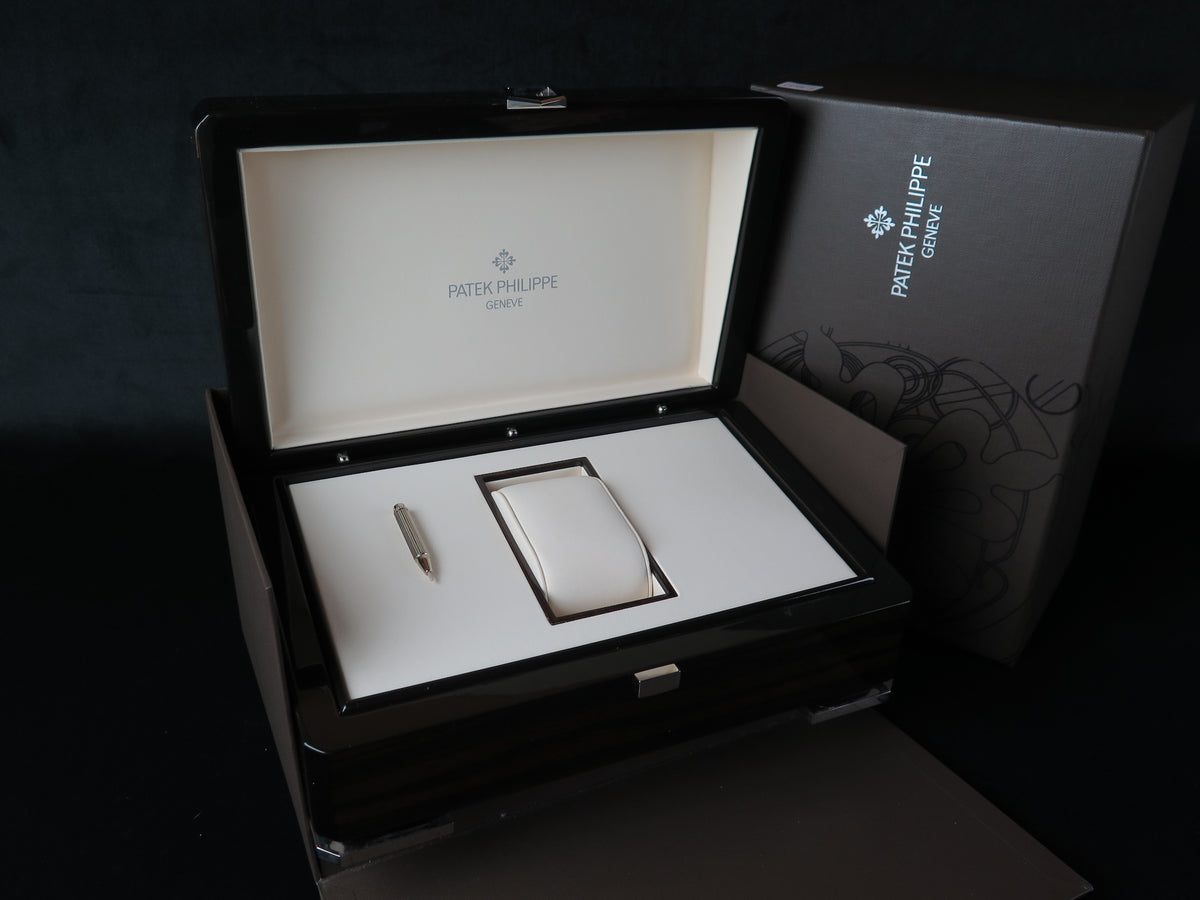 Patek Philippe Box Set with Pusher (1)