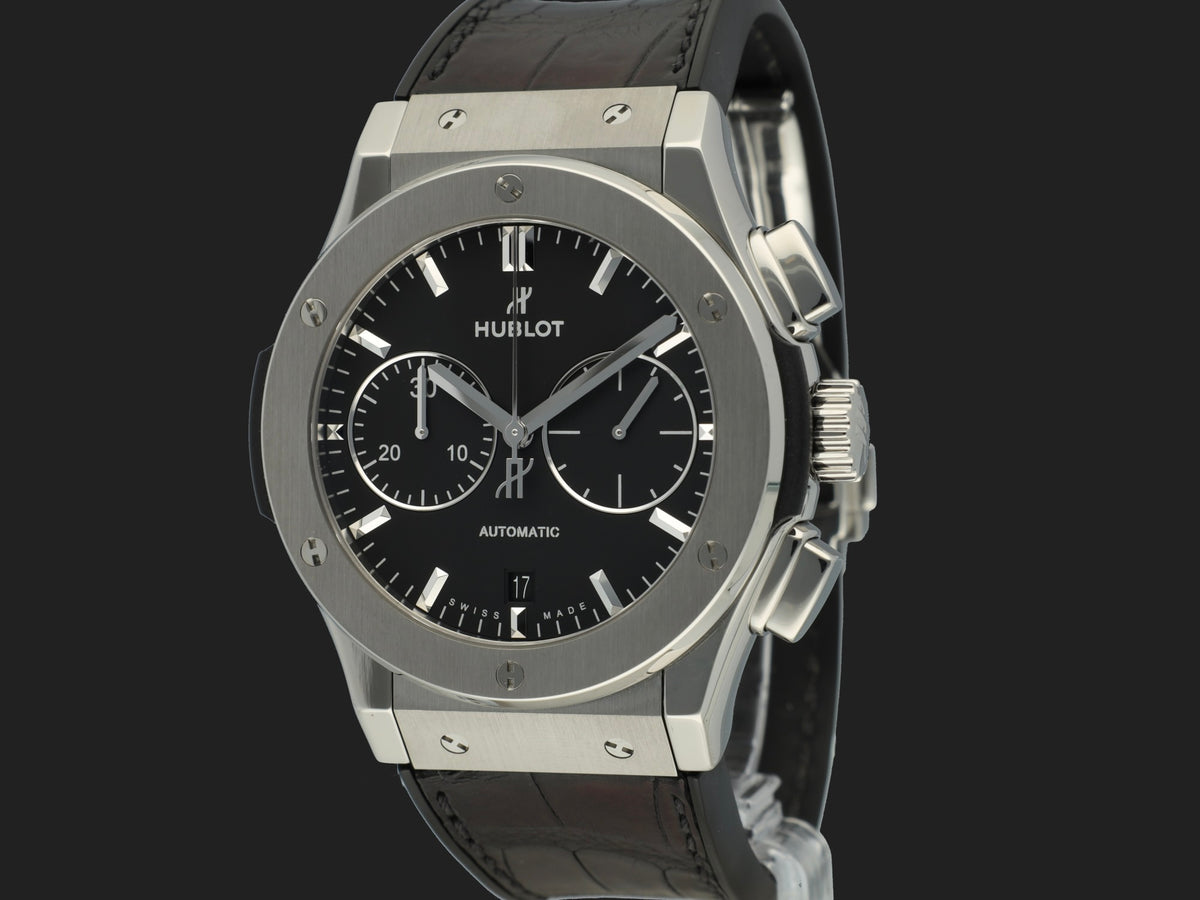 Hublot Classic Fusion Chronograph Black Dial 521.NX.1171.LR (1)