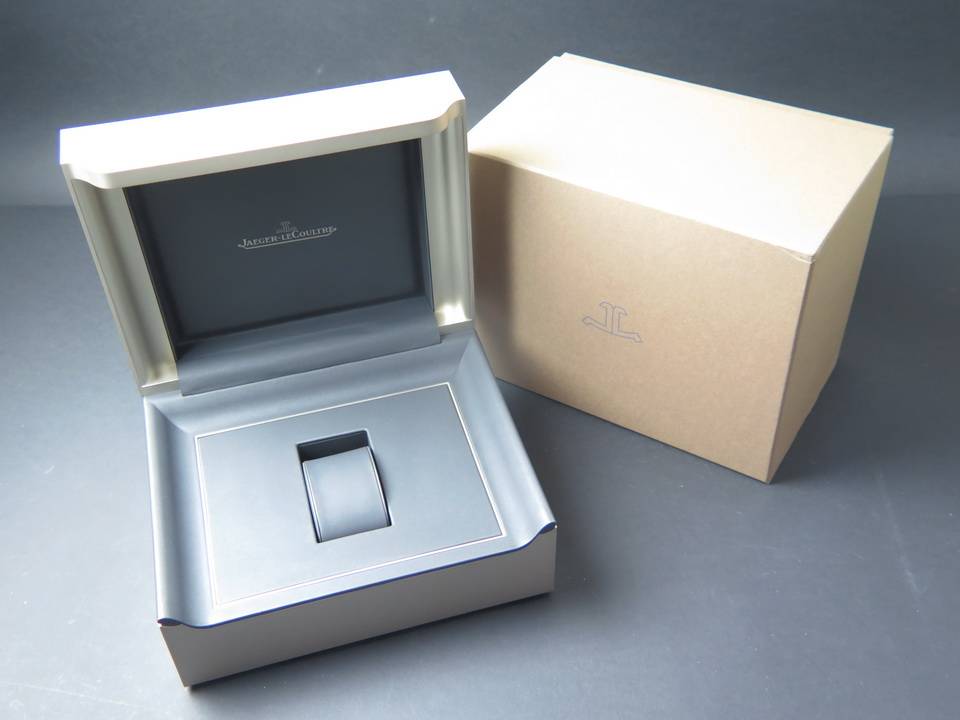 Jaeger-LeCoultre box (1)