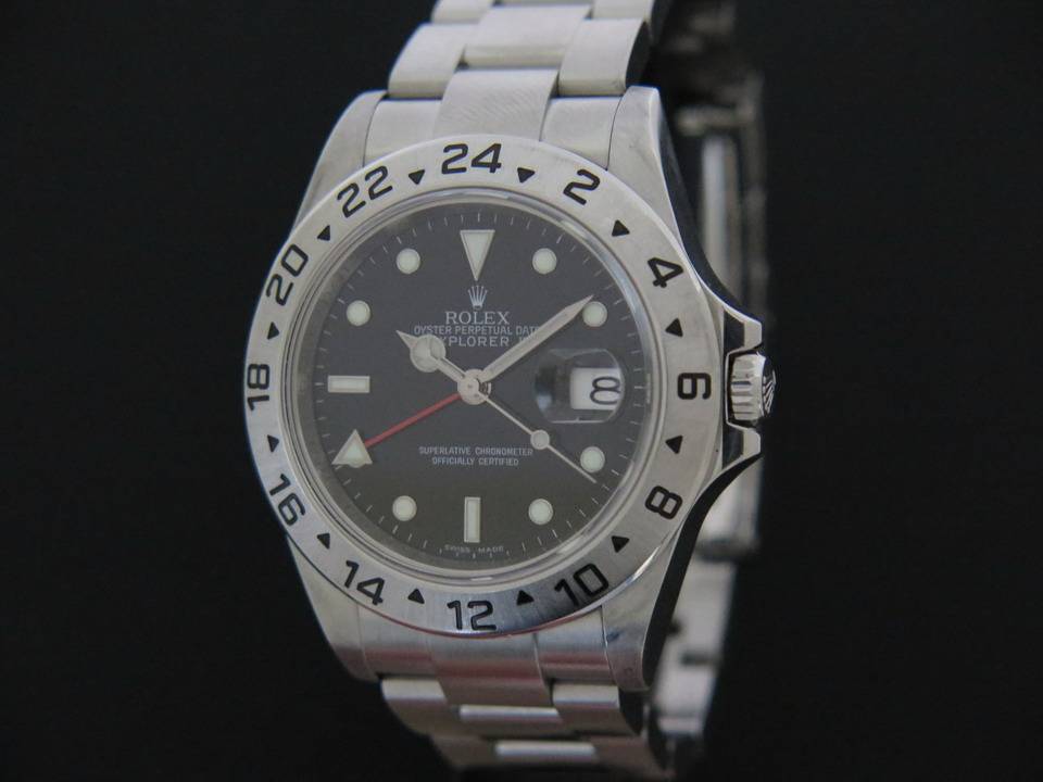 Rolex Explorer II Cal. 3186 16570 (1)