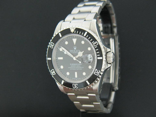 Rolex Oyster Perpetual Submariner Date