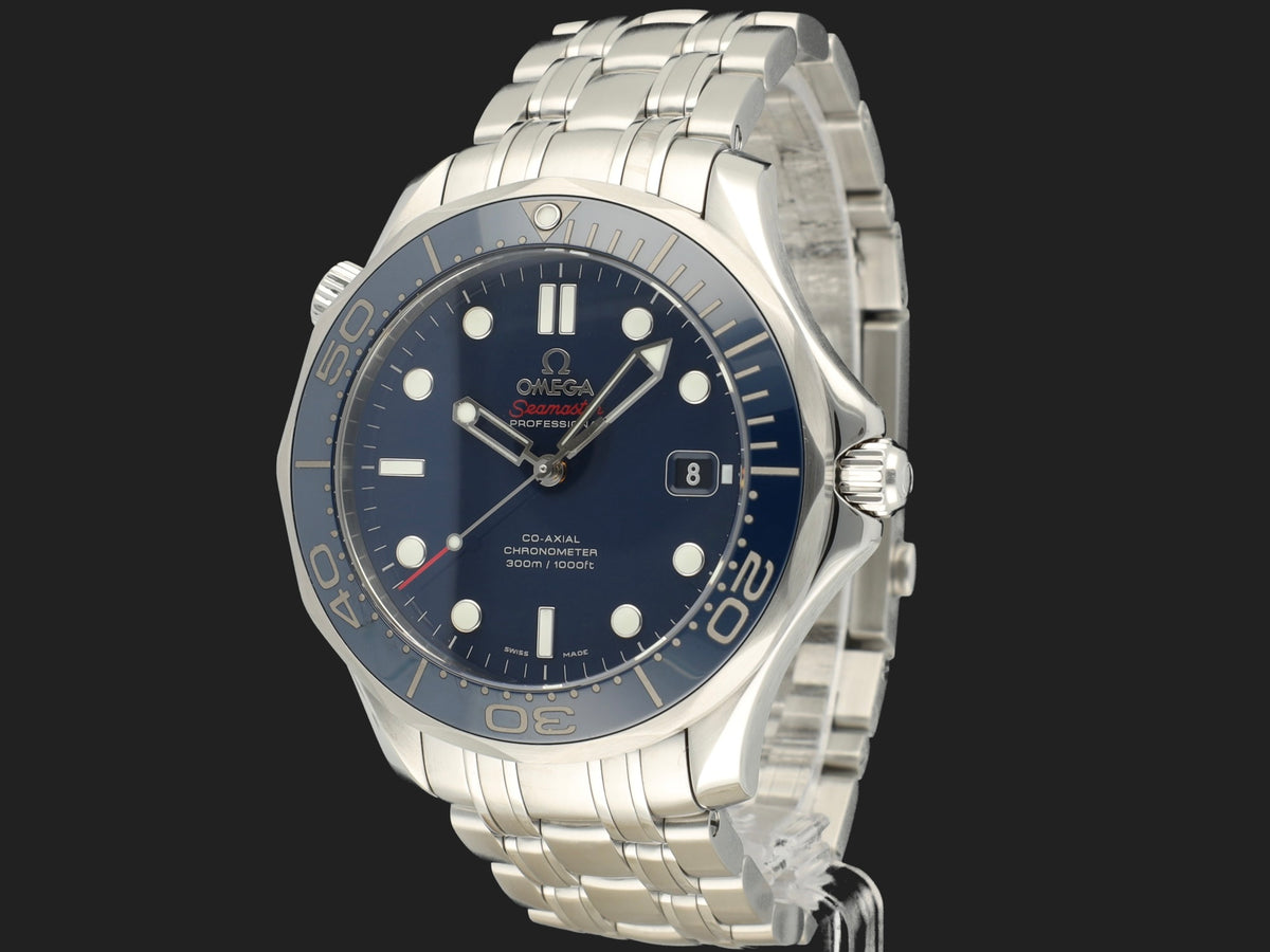 Omega Seamaster Diver 300M Co-Axial Master Chronometer Blue Dial 212.30.41.20.03.001  (1)