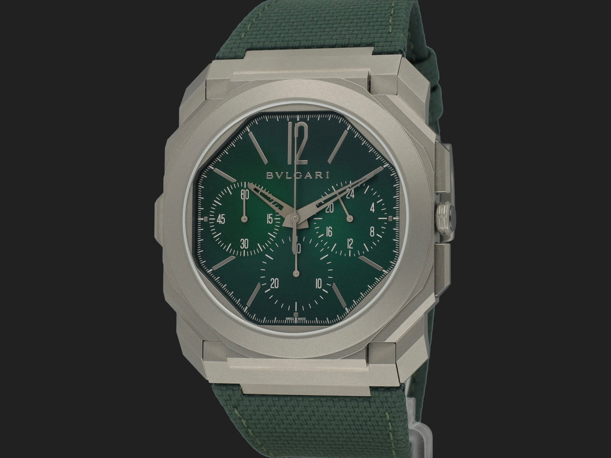 Bvlgari Octo Finissimo Green Dial Titanium GMT Limited Edition NEW 42 103890 (1)
