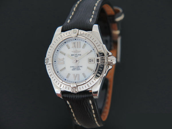 Breitling Cockpit Lady 32 MOP Dial