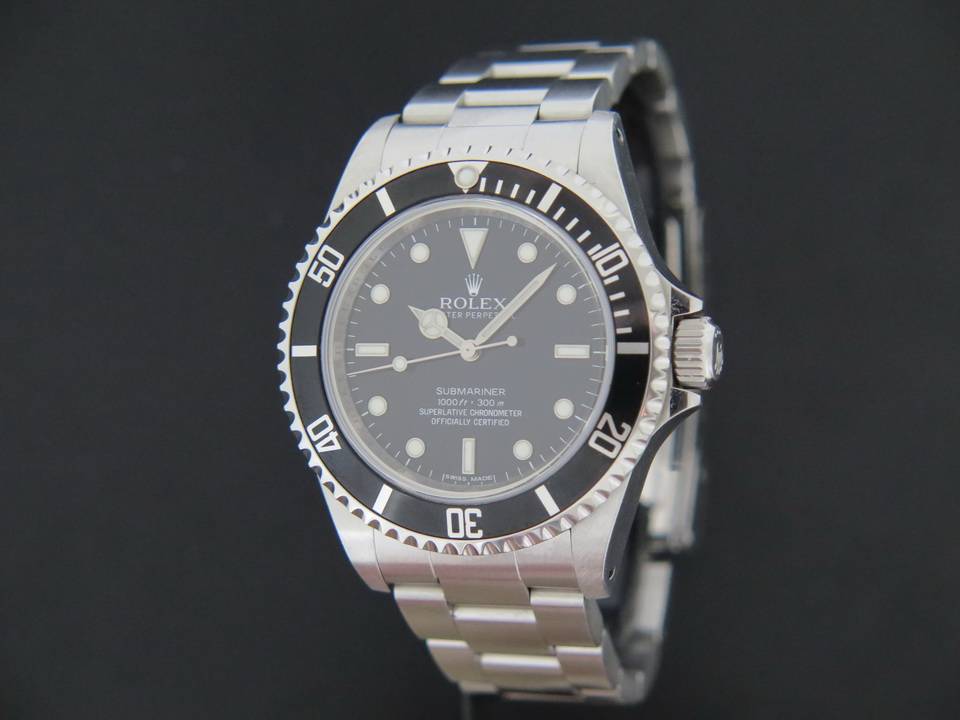 Rolex Oyster Perpetual Submariner No Date Four Lines (1)