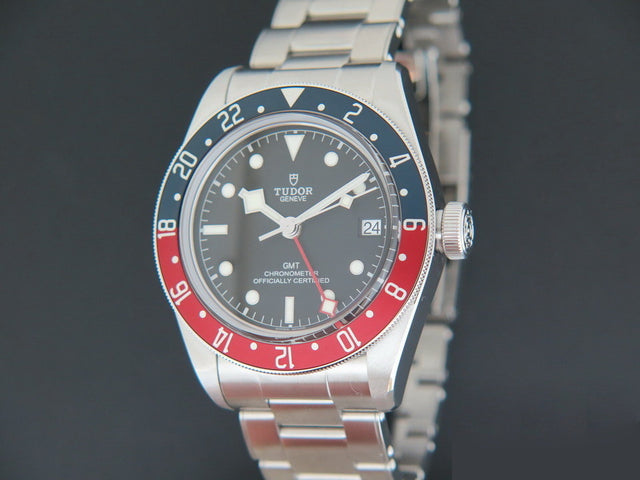 Tudor Black Bay GMT