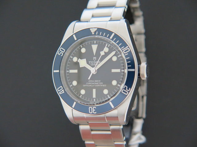 Tudor Tudor Heritage Black Bay Blue