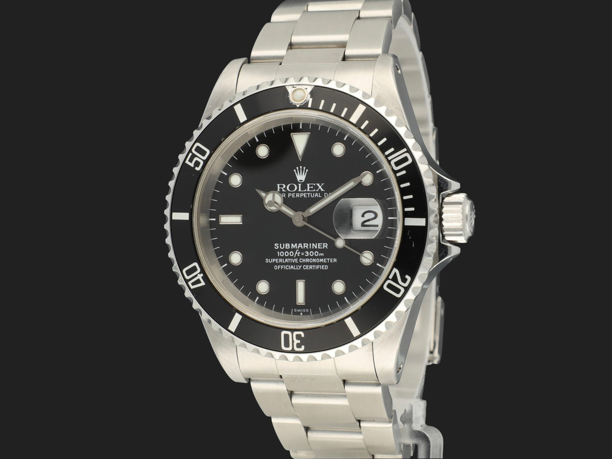 Rolex Submariner Date 16610 A-Serial (1)