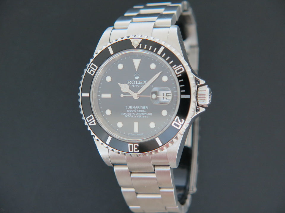 Rolex Submariner Date 16610 Z-serial 116622 (1)