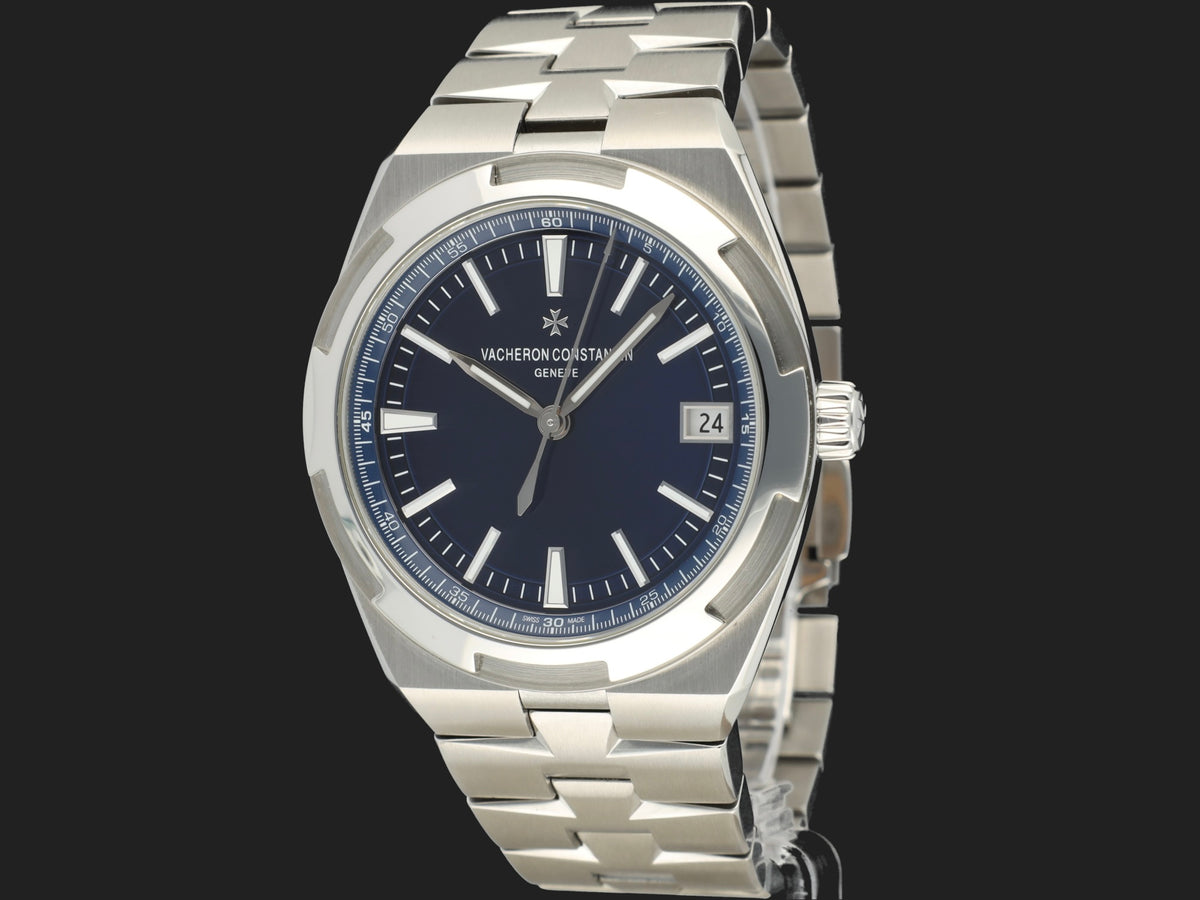 Vacheron Constantin Overseas Self-Winding Blue Dial 4500V (1)
