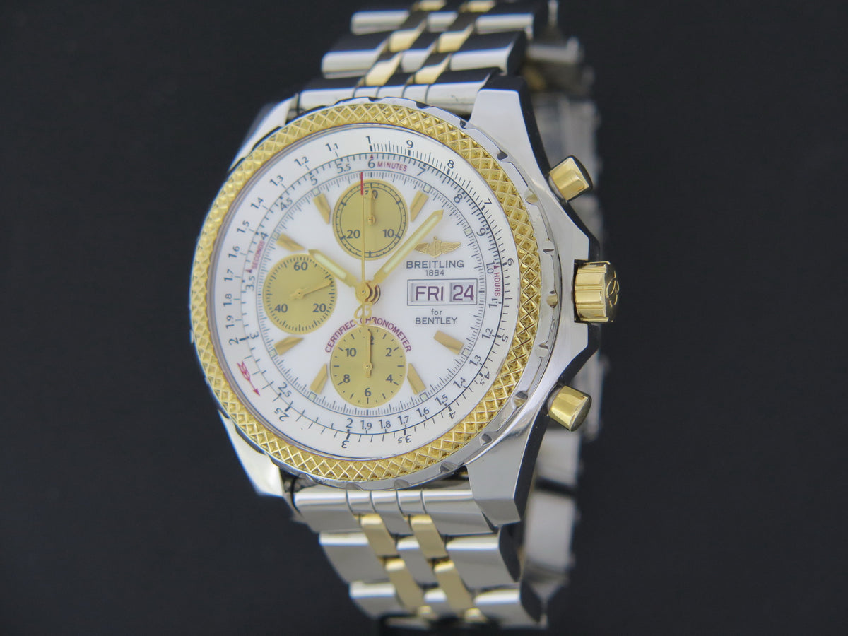 Breitling Bentley GT Silver Dial D13362 (1)