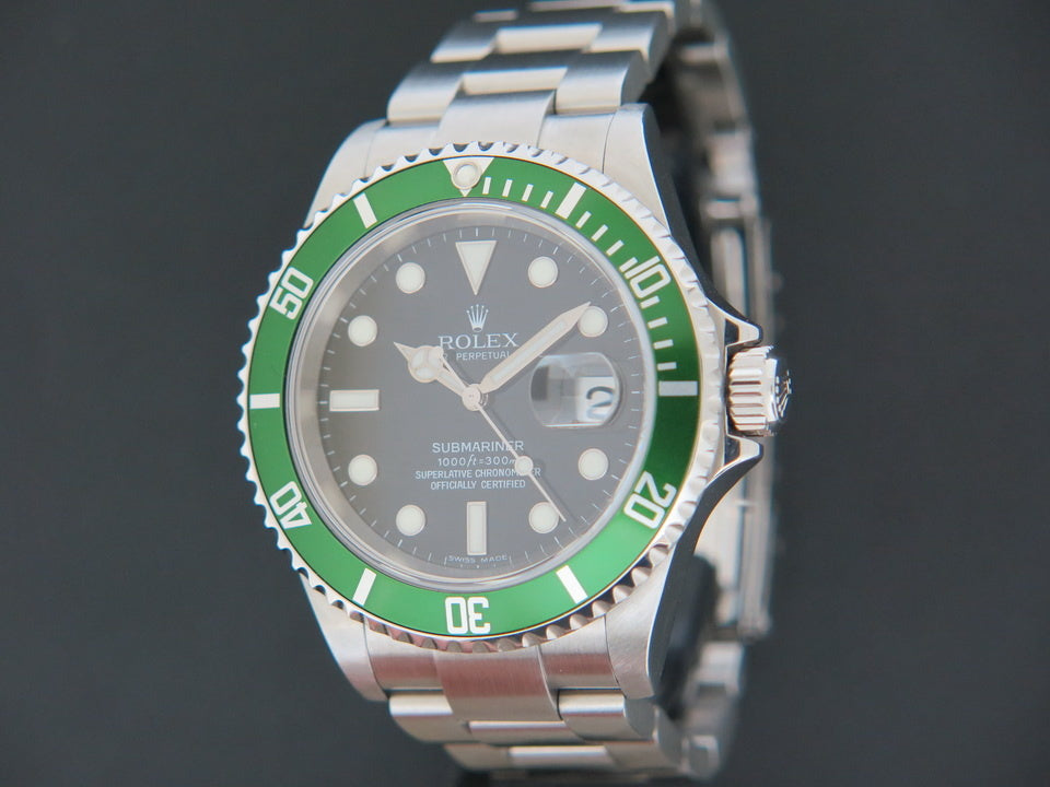 Rolex Submariner Date 16610LV  (1)