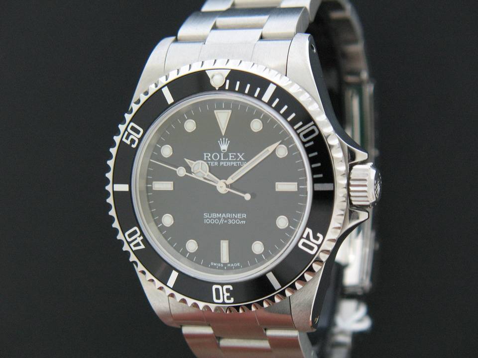 Rolex Oyster Perpetual Submariner (1)