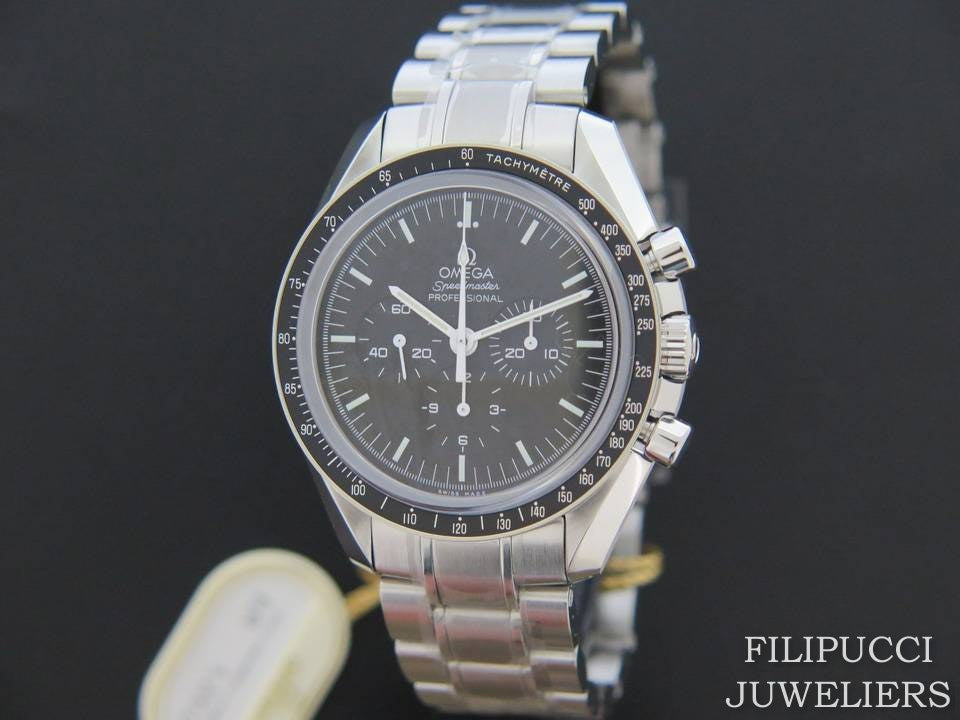 Omega Speedmaster Professional Moonwatch Sapphire NEW      (1)