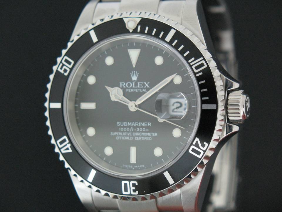 Rolex Oyster Perpetual Submariner Date (1)