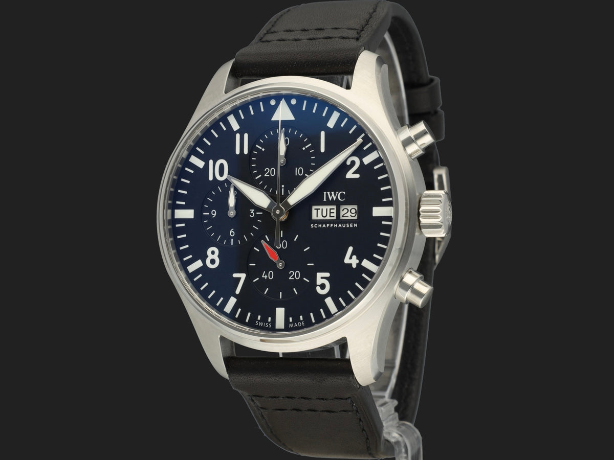 IWC Pilot's Watch Chronograph 43 IW378001 99% NEW (1)